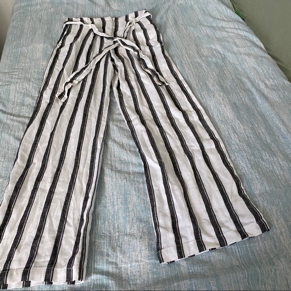 Striped High Rise Wide Leg Pants - Picture 9 of 9